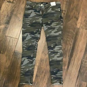 Express camp ankle legging mid rise stretch. 6R